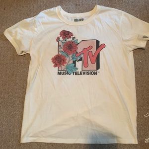 MTV t-shirt